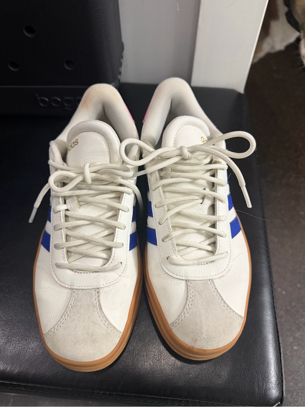 Adidas Womenโs White & Blue VL Court size 8, platform